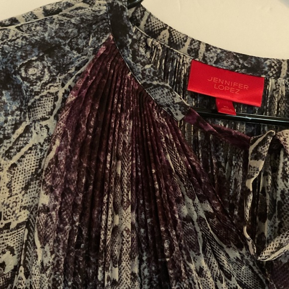 Jennifer Lopez Burgundy and Gray Snake Print Blouse - Picture 5 of 6